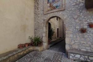 Casa indipendente di 40 m² con 2 locali a Arrone