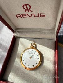 Revue oro 18k