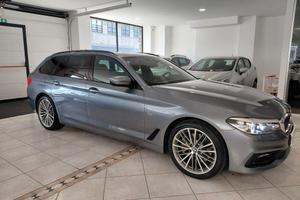 BMW 530 d xDrive Touring Luxury Sport solo km 52