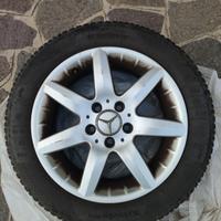 4 cerchi in lega 16  Mercedes + gomme invernali  