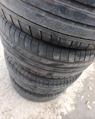 Gomme 245 50 18