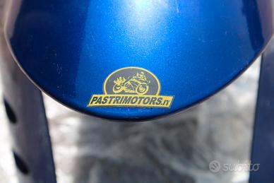 Parafango anteriore originale Yamaha R1 12–14