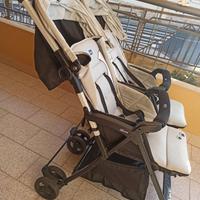Passeggino gemellare della Chicco 