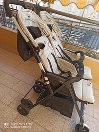 Passeggino gemellare della Chicco 