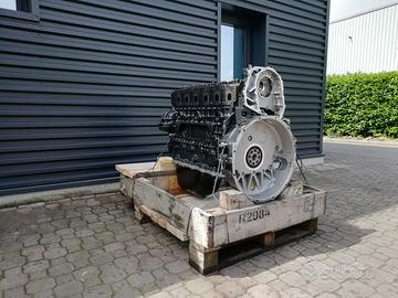 Motore revis STRALIS CURSOR 8 F2BE3681 EURO 5