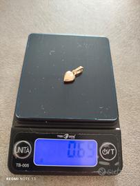 ciondolo in oro 18 kt 750 a forma di cuore 