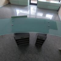 Banco in vetro temperato