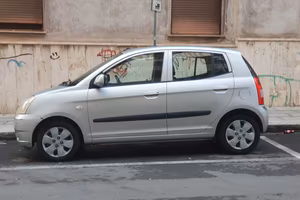 kia Picanto 1.0  spirit a benzina del 2005