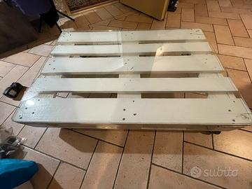 Tavolino da salotto di design