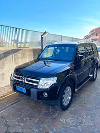 Pajero 3,2 - 5 porte 7 posti