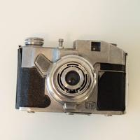 Koroll Bencini macchina fotografica analogica