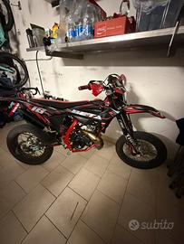 Beta track 50