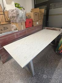 Piano di marmo per tavolo