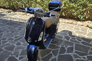 Vespa Primavera 50 anno 2023