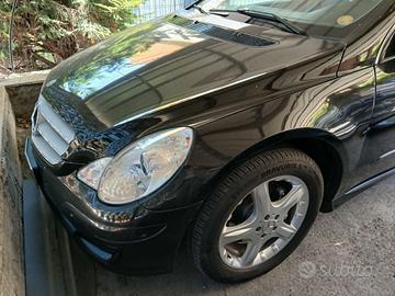 MERCEDES R LUNGUA