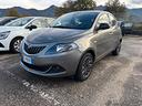 lancia-ypsilon-gold-1-0-hybrid-5-porte-2022