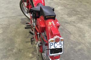 Moto Guzzi Airone 250 del 1954 con targa originale