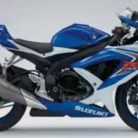 Suzuki gsxr 750