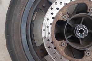 Cerchi e ruote Xmax 250 anno 2010