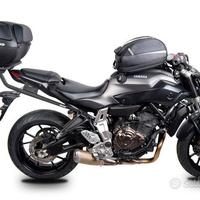 Portapacchi posteriore top master shad MT-07