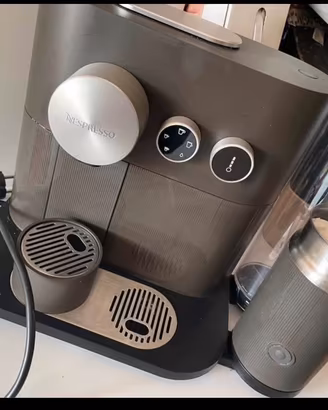 nespresso expert milk macchinetta caffe