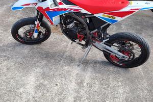 moto Fantic 50 motard