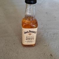 Bottiglia jack daniel Minion