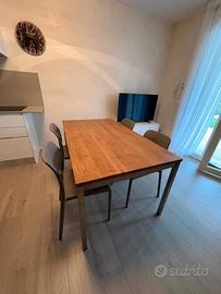 tavolo legno e metallo