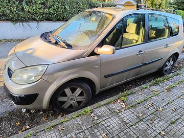 RENAULT SCENIC Plein Air