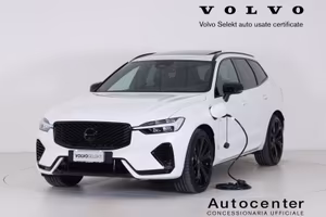 Volvo XC60 T8 PLUG IN PHEV ILTRA BLACK EDITIO...
