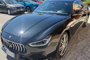 MASERATI Ghibli V6 Diesel Gransport