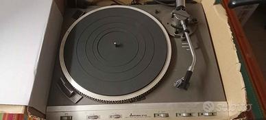 Giradischi Mitsubishi DP-630 è un modello vintage