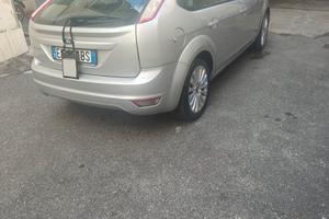 Ford Focus 1.6 105 CV Titanium