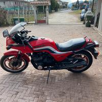 Kawasaki GPZ 750 Unitrak del 1986, con 8760 km