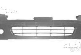 Paraurti anteriore Nissan Micra K12 da 2005 a 2010