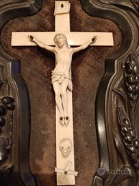 crocefisso Cristo, in osso di pregevole fattura