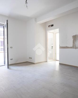 3 LOCALI A FONTE NUOVA