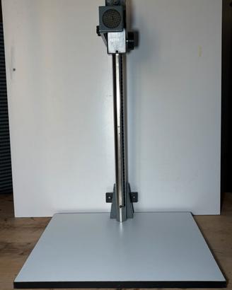 Stand Lupo per riproduzioni (digitalizzazioni)