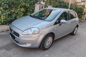 Fiat grande punto  1.4 benzina 96cv