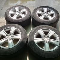 4 cerchi da 17 con 6 gomme 255/65R17