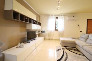 VILLA A SCHIERA A GIULIANOVA