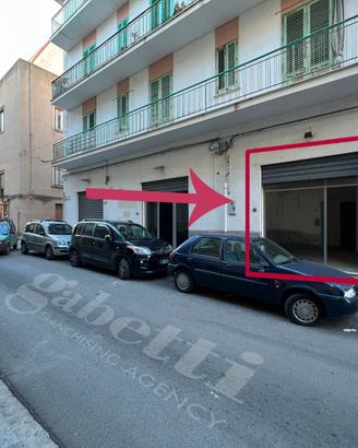 Locale commerciale pressi piazza Madrice Loc/109
