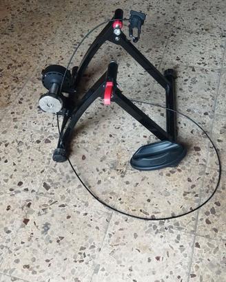 Rullo per bici da corsa magnetico.