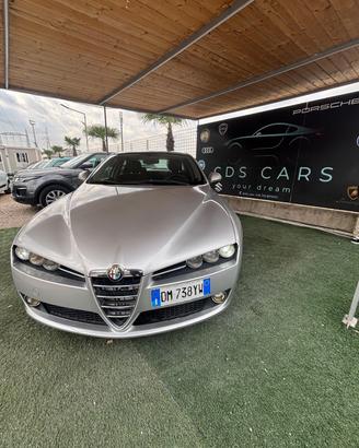 Alfa Romeo 159 1.9 JTDm 16V Exclusive