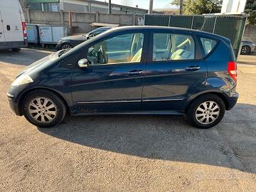 Mercedes Benz Classe A 150 benzina