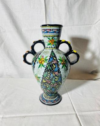 Vaso Molaroni risalente al XX Secolo