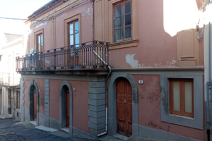 Villa da ristrutturare