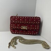 Borsa rossa mini spike Valentino con borchie