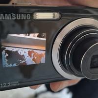 fotocamera digitale Samsung TL225 - zoomOttico 4.6