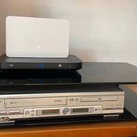 Supporto in vetro temperato nero.